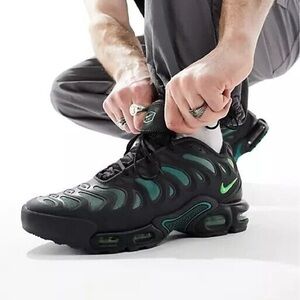 Nike Air Max Plus Drift Mens Size Shoes